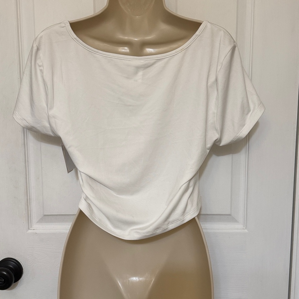 Abound Ivory Square Neck Fitted Crop Top Short Sleeve Size M - Picture 5 of 5
